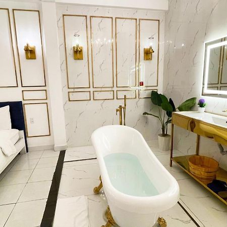 A In Hotel Glamour Πόλη Χο Τσι Μινχ Εξωτερικό φωτογραφία